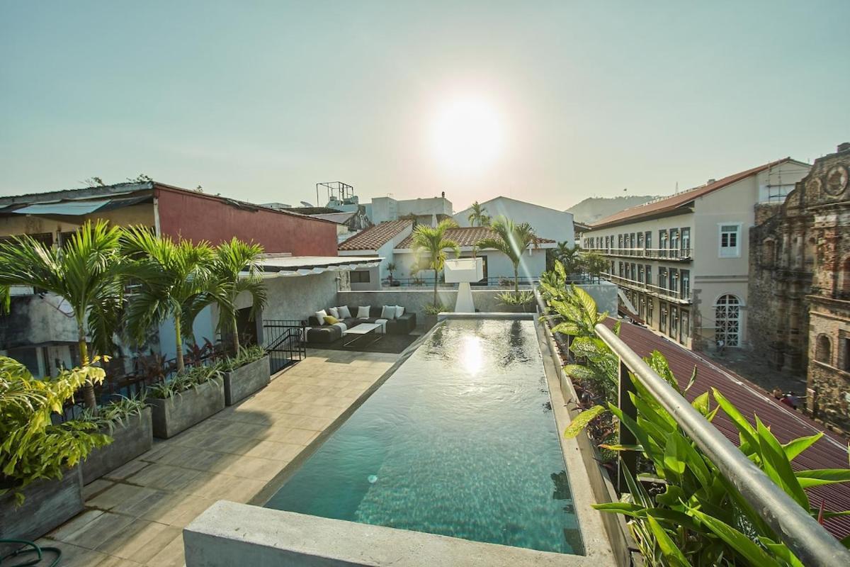 Apartamento Amazinn Places Rooftop And Design Pool Iv *
