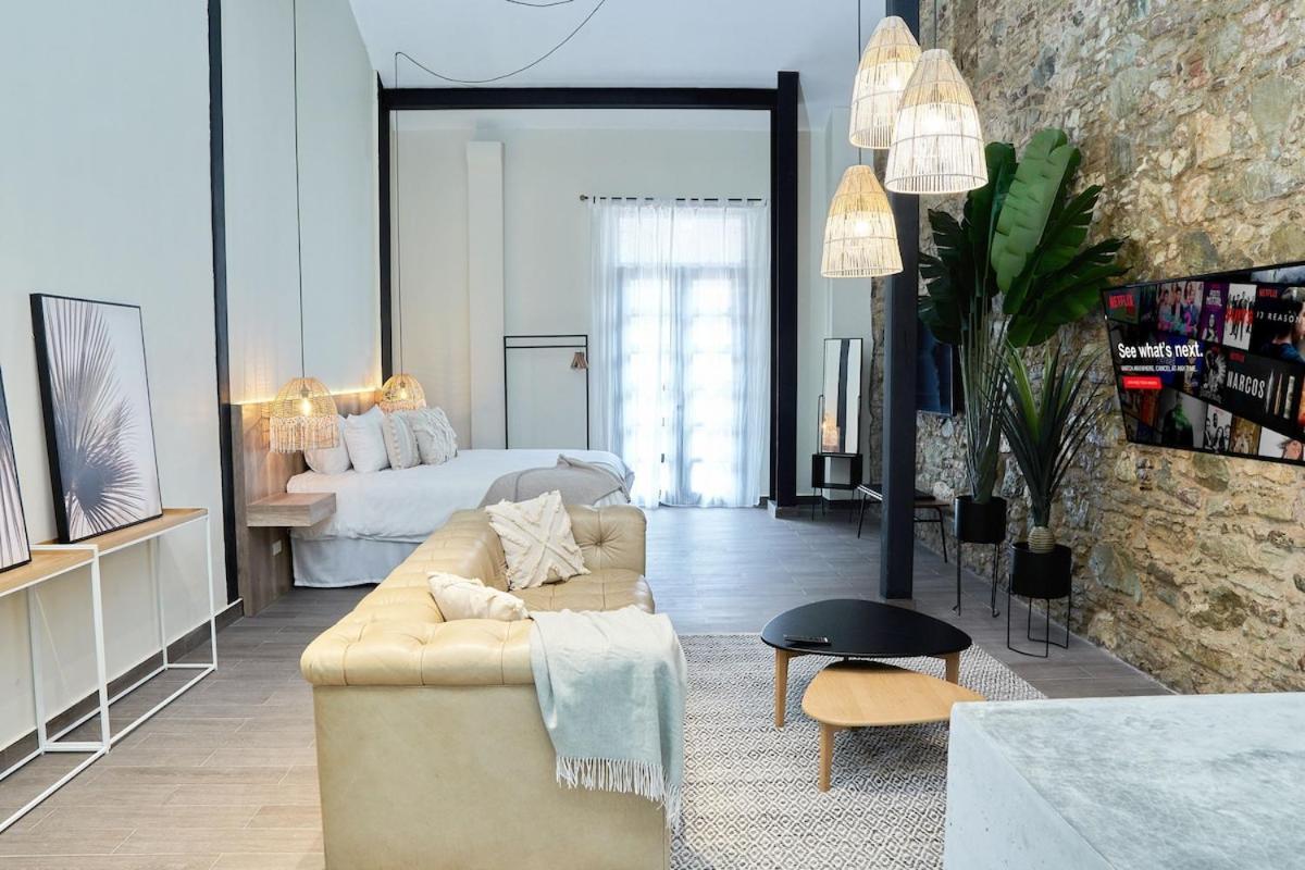 Apartment Amazinn Places Rooftop And Design Pool Iv *